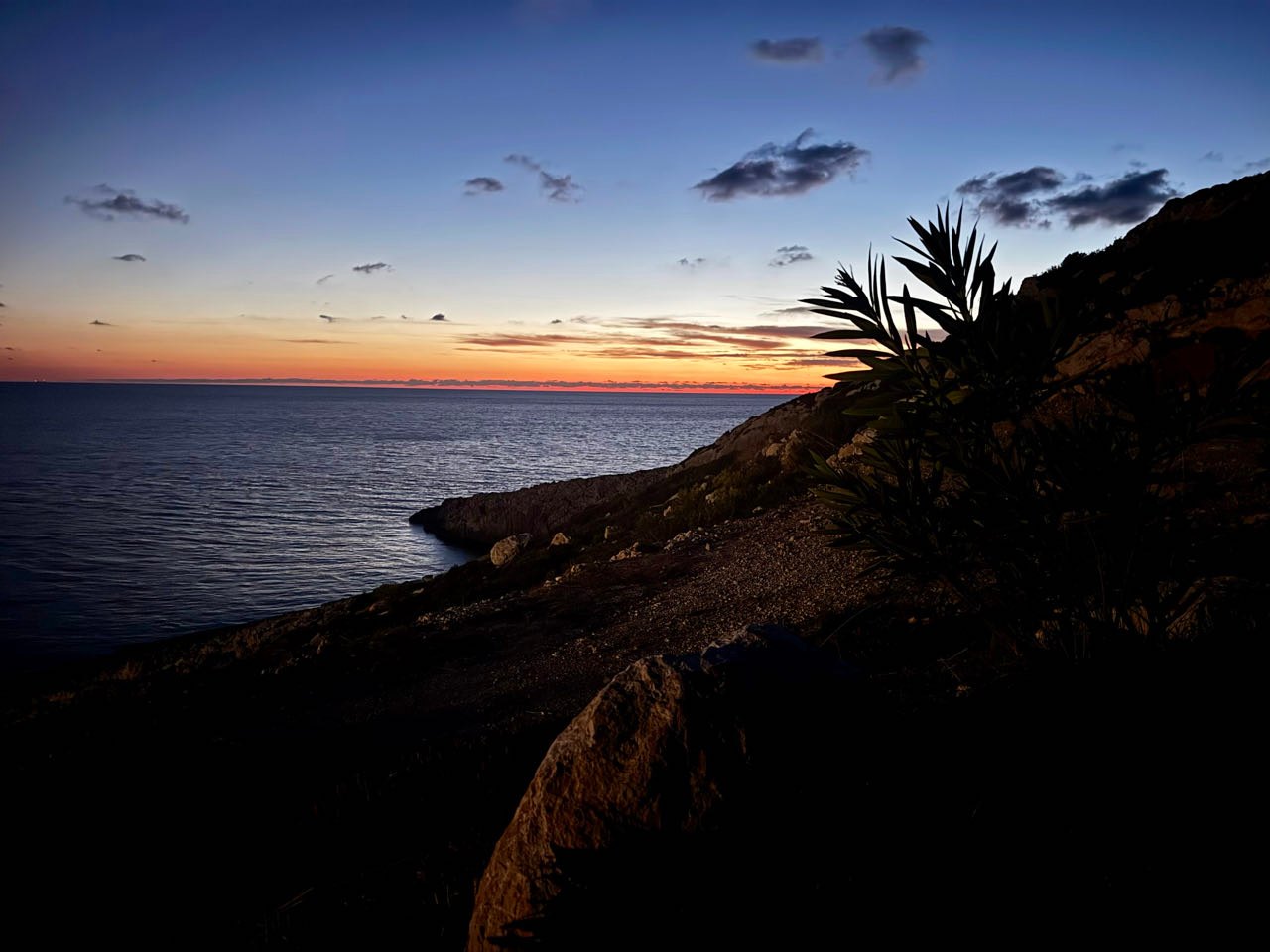 nachts wieder alleine am Fjord