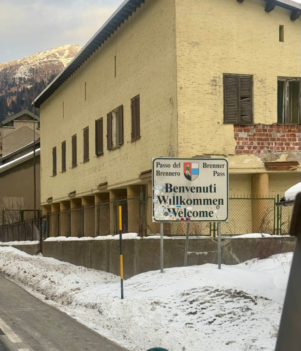 Am Brenner Schnee :-(