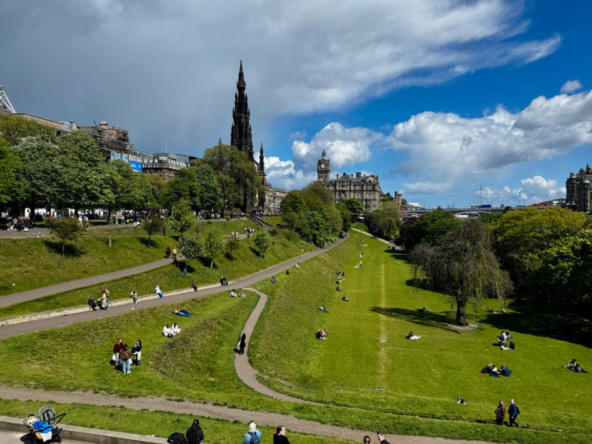 Grüne Seite von Edinburgh